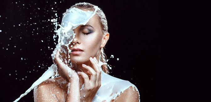 Sploshing: Wet and Messy Fun!