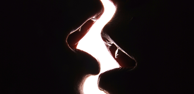 Slow Down With 10 Tips for Sexual Mindfulness