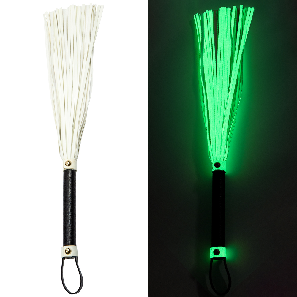 Bondara Sex Toy Blog - Sex Toys We Simply Can't Live WIthout - Crystal White Glow In The Dark Flogger