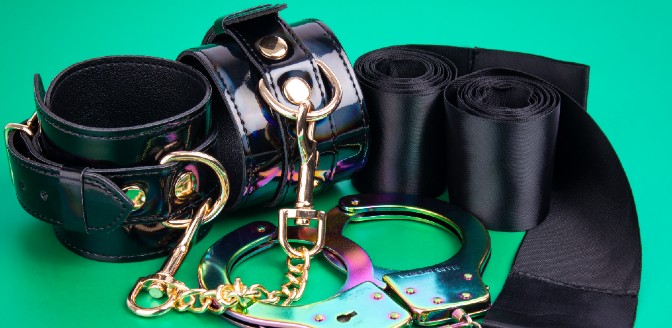 Bondage Restraints: Beginners & Beyond!