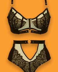 Lingerie-Button-2-Plus-Size-CM80